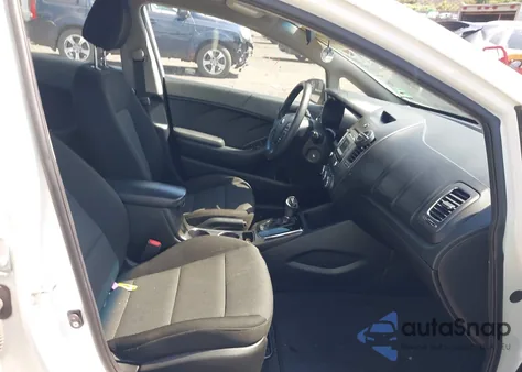 2018 Kia Forte Lx из США, поврежденный, VIN 3KPFK4A76JE236023